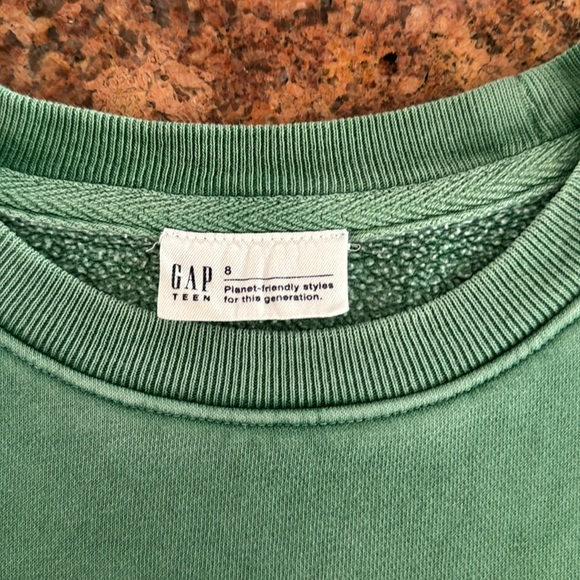 Montauk sweatshirt from GAP! (Montauk is a place in New York) - Picture 2 of 3